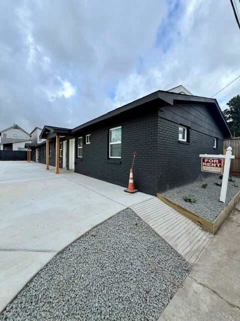 Foto del edificio - 206 E 33rd St