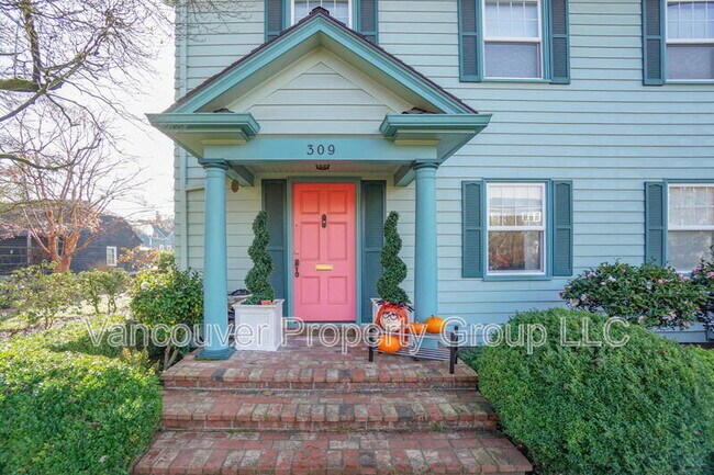 Foto del edificio - 309 W 37th St