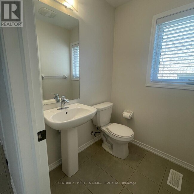 Photo du bâtiment - 40 Butcher Cres