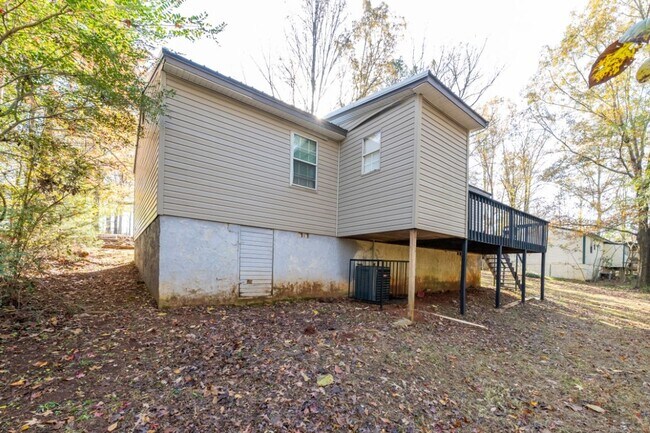 Foto del edificio - Relax & Unwind in This Beautifully Renovated 3BR Home