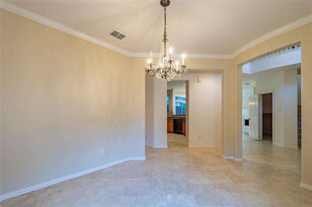 Foto del edificio - 5421 Hidden Creek Ln