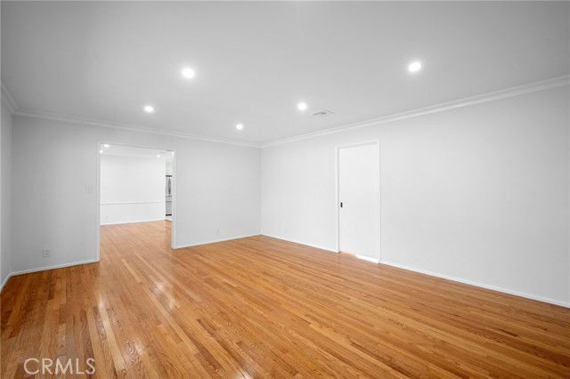 Foto del edificio - 685 Rim Rd