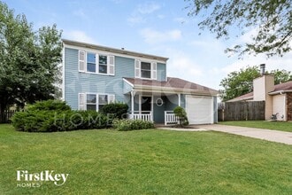 Building Photo - 800 Shady Ln