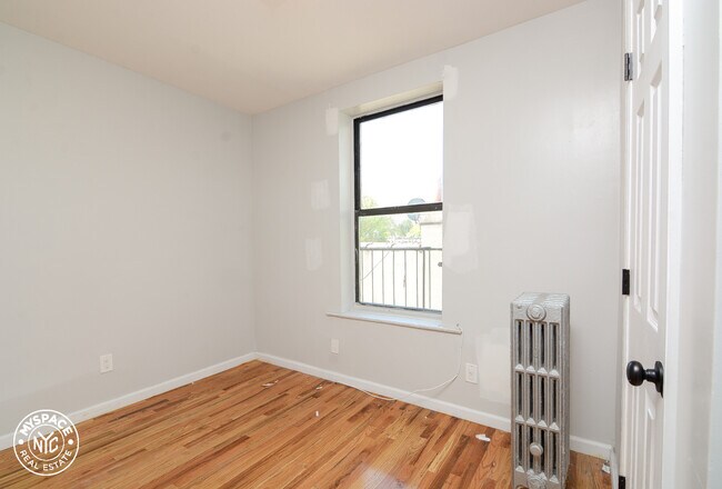 Building Photo - 612 Flatbush Ave