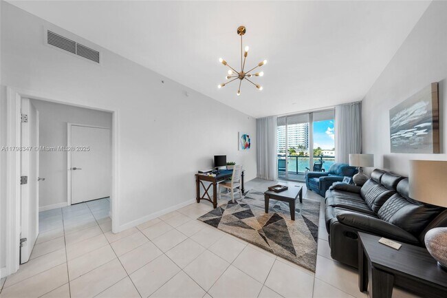 Foto del edificio - 7928 East Dr