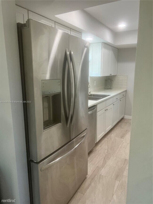 Foto del edificio - 3 br, 2 bath House - 1410 NE 56th Ct # 1412