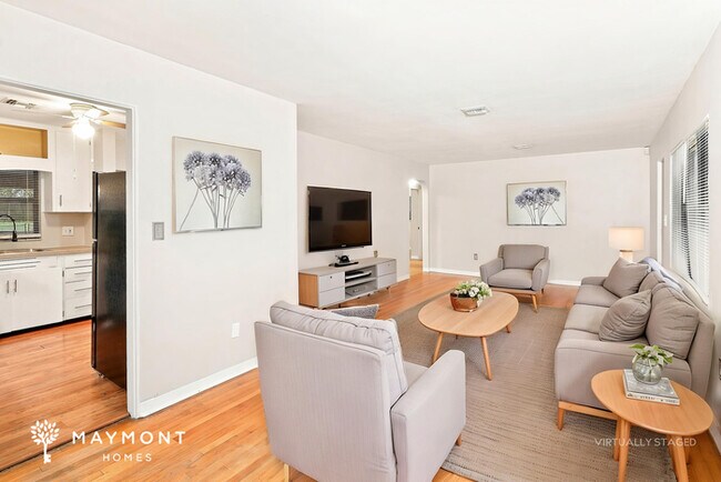 Foto del edificio - 1106 S Lakeshore Blvd