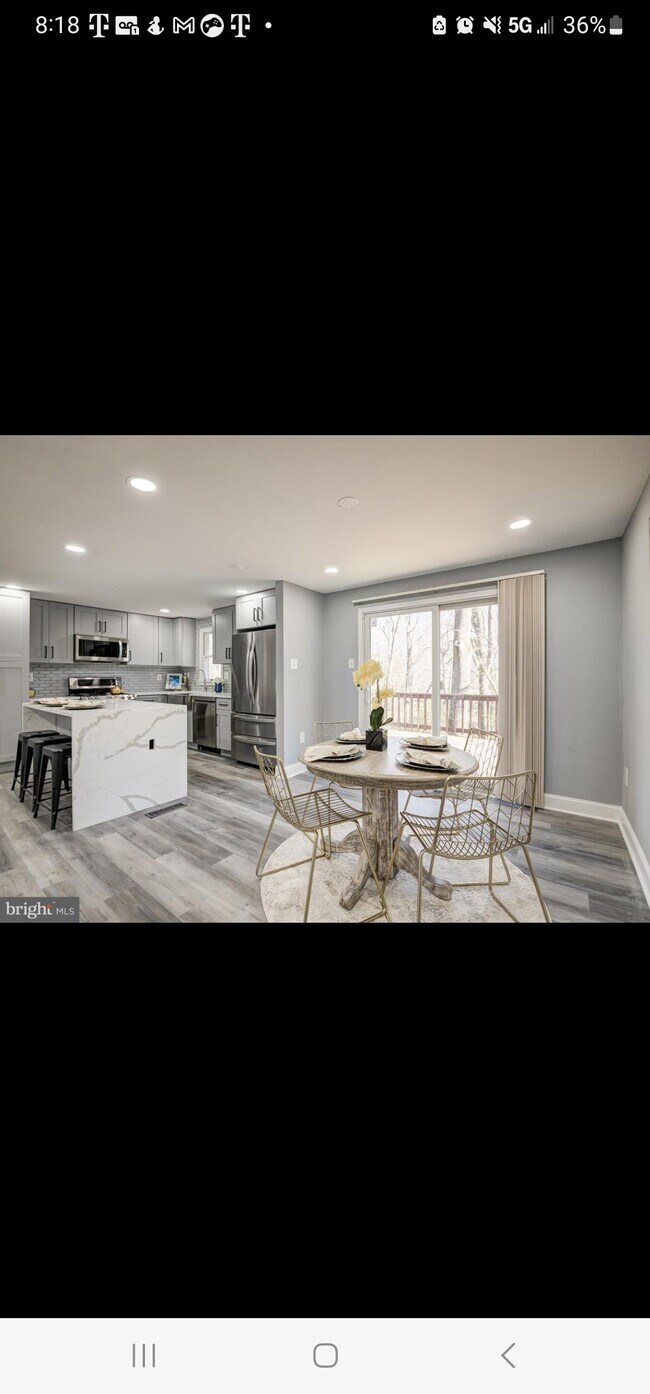 Building Photo - 10814 Oldfield Dr