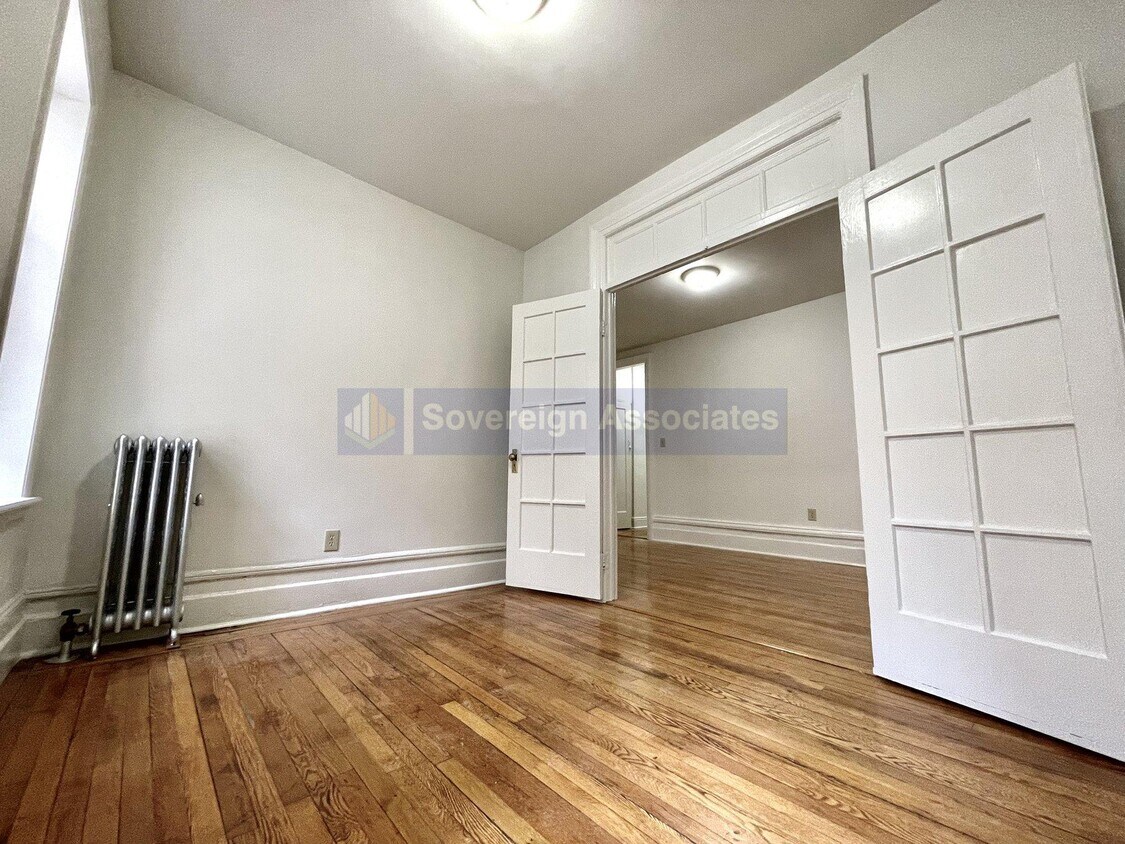 75 Cabrini Boulevard Room for Rent in New York, NY