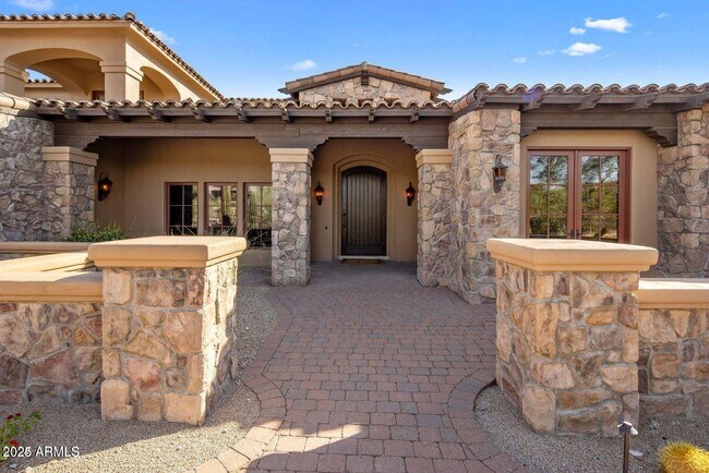 Foto del edificio - 9290 E Thompson Peak Pkwy