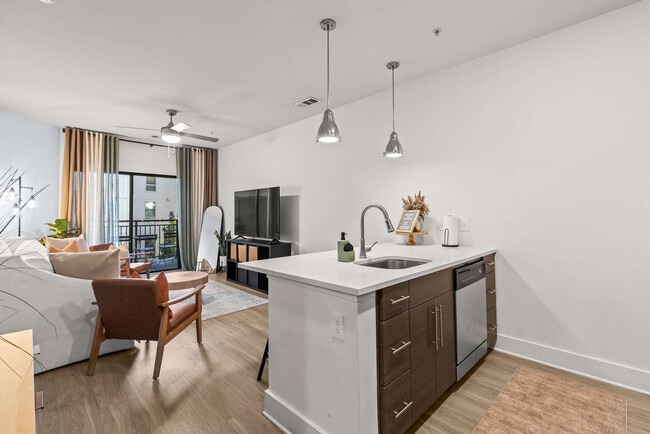 Foto del edificio - 455 14th St NW