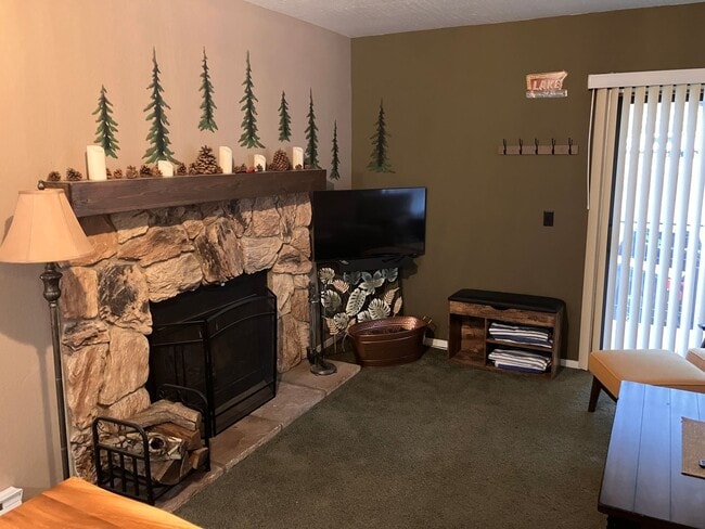 Building Photo - One bedroom fully furnished apartment