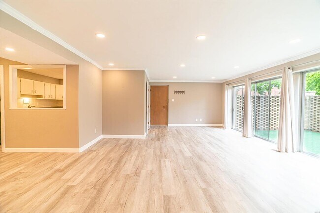 Foto del edificio - 520 S Brentwood Blvd