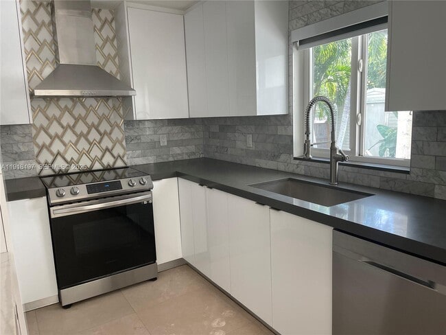 Foto del edificio - 2900 SW 16th St