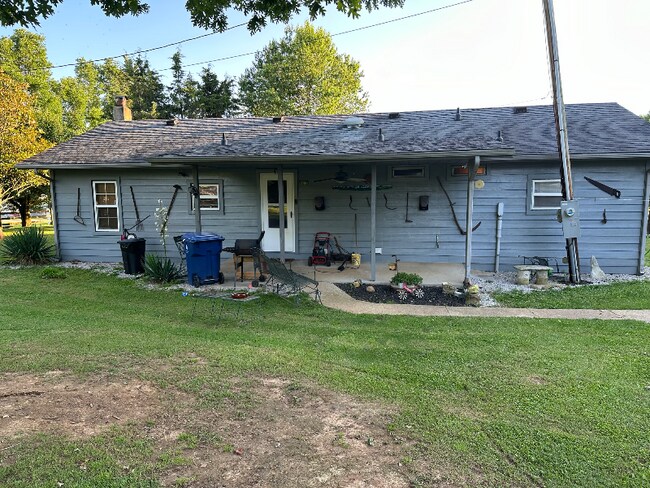 Building Photo - 40 N Riverwood Rd