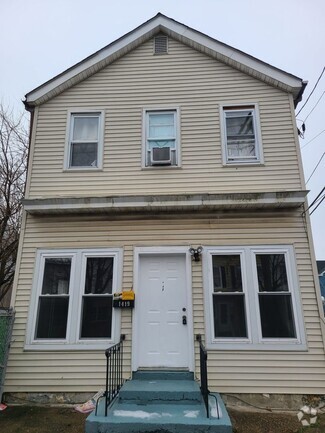 Building Photo - 1419 Princeton Ave