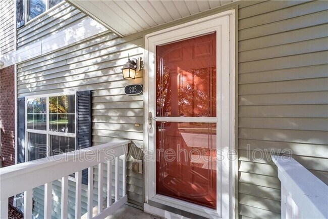 Foto del edificio - 205 SE Booth Ave