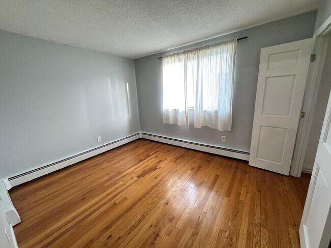 Foto del edificio - 14 Murdock St