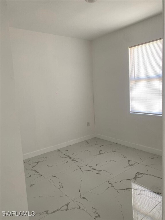 Foto del edificio - 3100 Flora Ave S