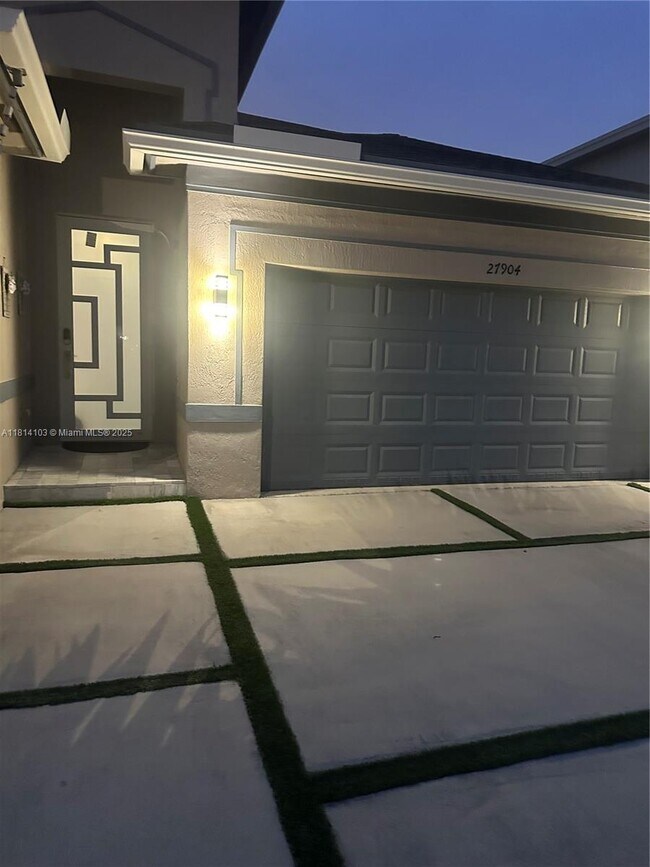 Building Photo - 27904 SW 133rd Path