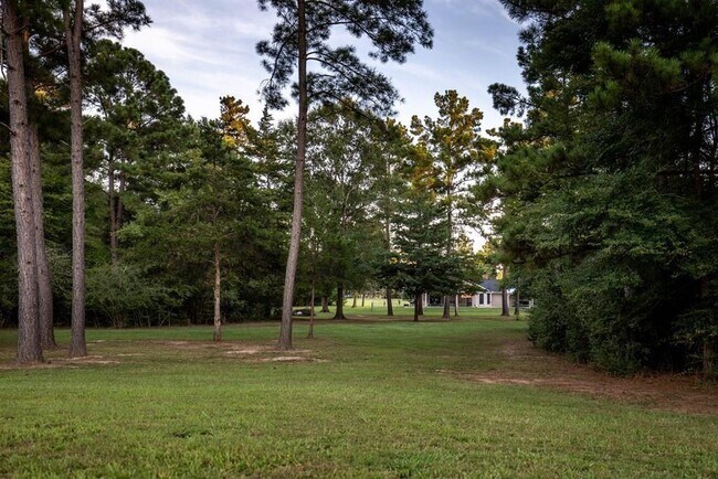 Foto del edificio - 1659 Meadowview Rd