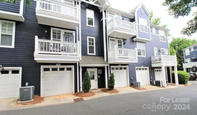 Foto del edificio - 1529 Walnut View Dr