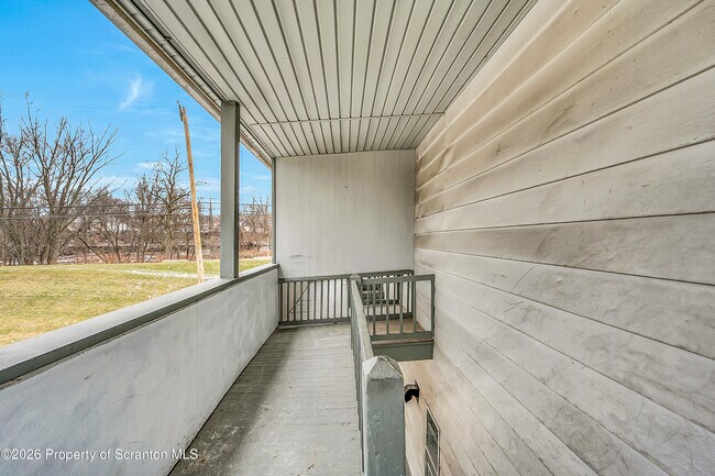 Foto del edificio - 8 Green Ridge St