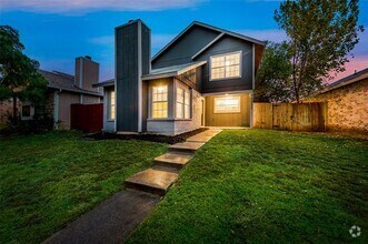 Building Photo - 9920 Lone Eagle Dr