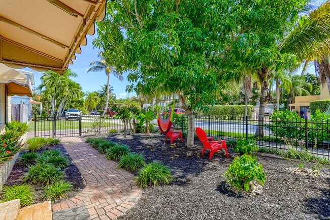 Foto del edificio - 143 Greymon Dr