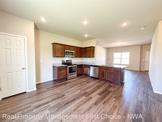 Foto del edificio - 4 br, 2.5 bath House - 1761 Eveningshade Lane