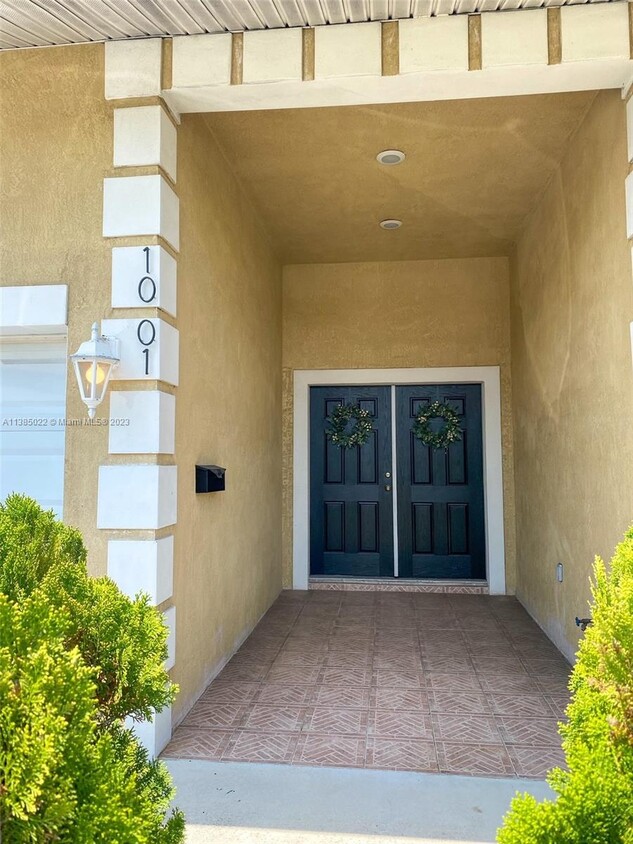 Foto principal - 1001 NW 47th St