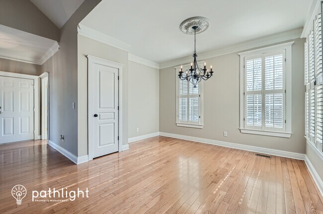Foto del edificio - 350 Stayman Park, Fayetteville, GA, 30215