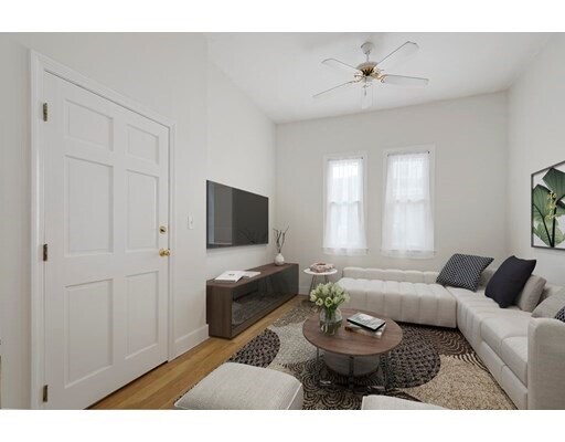 Foto del edificio - 172 Bunker Hill St