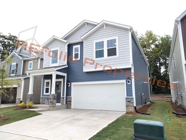 Foto del edificio - Brand New 3 BD 2-Car Garage Home w/Sunroom...