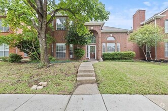 Building Photo - 314 Santa Fe Trail