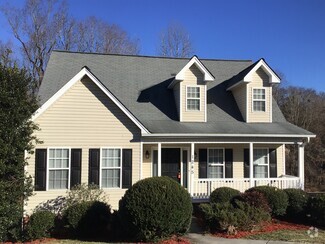 Building Photo - 1245 Beaverton Trail