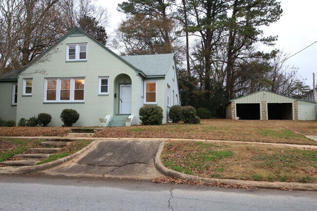 Foto del edificio - Charming Downtown Home