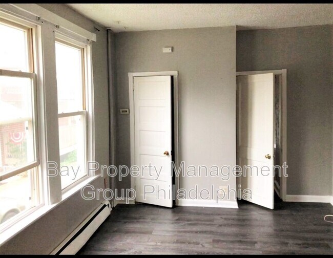 Foto del edificio - 229 Ridley Ave
