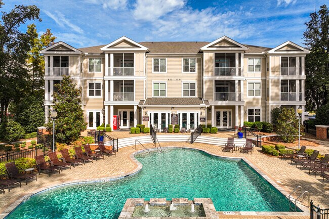 Building Photo - Abberly West Ashley Apartment Homes