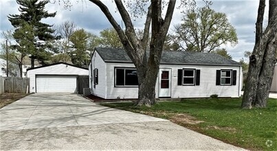 Building Photo - 1118 Emerald Ln
