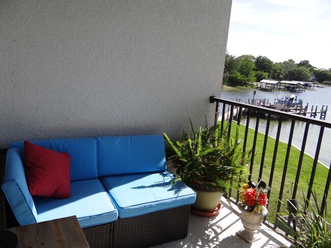 Foto del edificio - Furnished Room for Rent