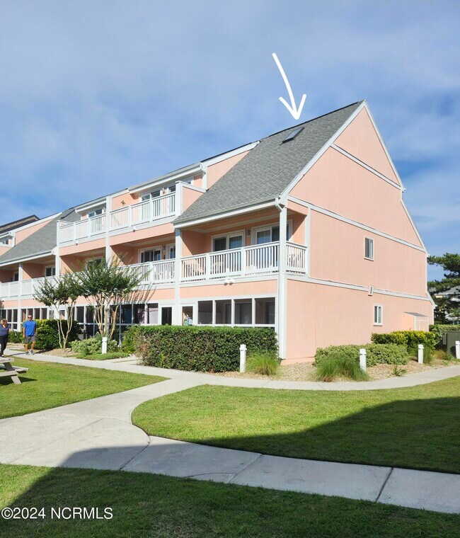 Foto del edificio - 9201 Coast Guard Rd