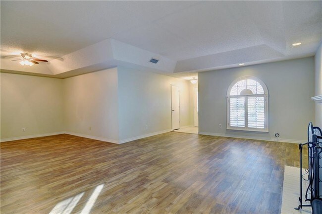 Building Photo - 4087 Hidden View Cir