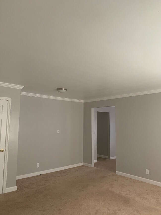 Foto del edificio - 1618 Hampton Rd NW