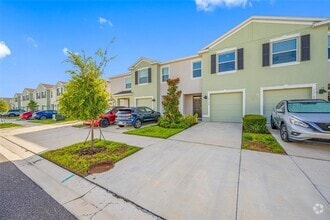Building Photo - 11130 Crescent Deer Dr