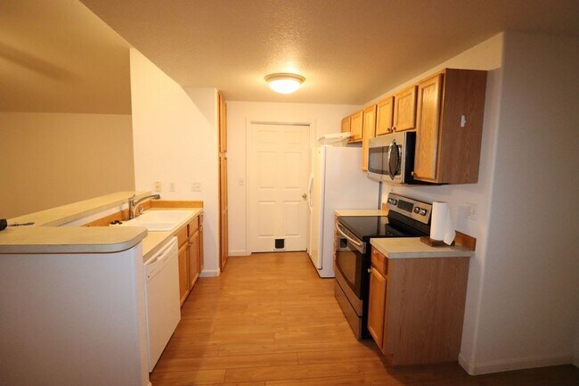 Foto del edificio - Beautiful 2/2 Duplex in Redmond