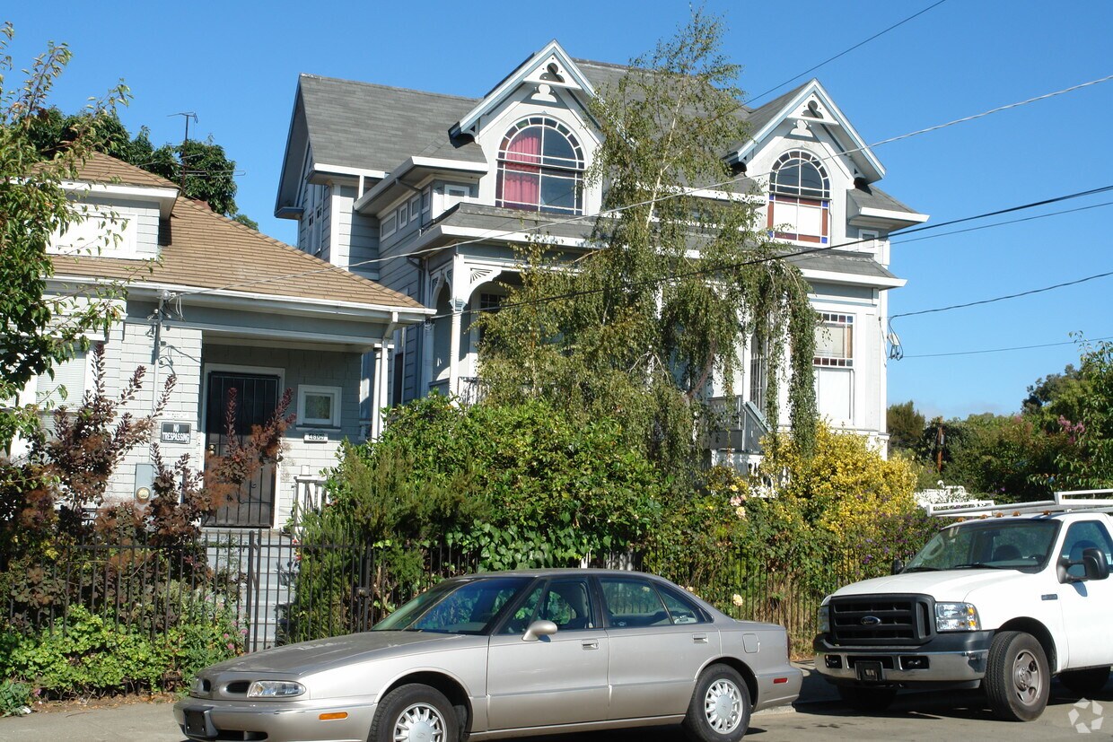 Building Photo - 4811 A-F Shattuck Ave