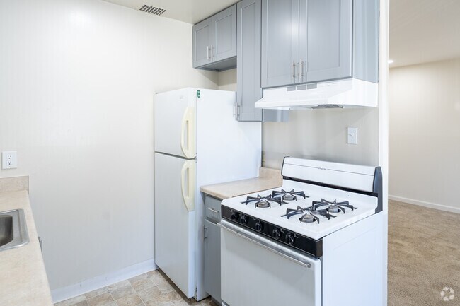 1HAB, 1BA - 550SF - Cocina - Holiday Orchard Apartments