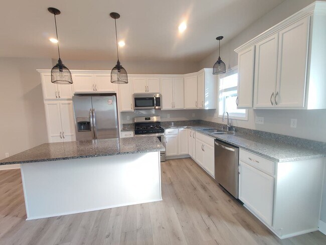 Foto del edificio - 2768 Clover Ridge Dr