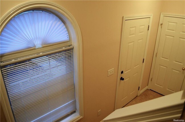 Foto del edificio - 45561 N Stonewood Rd